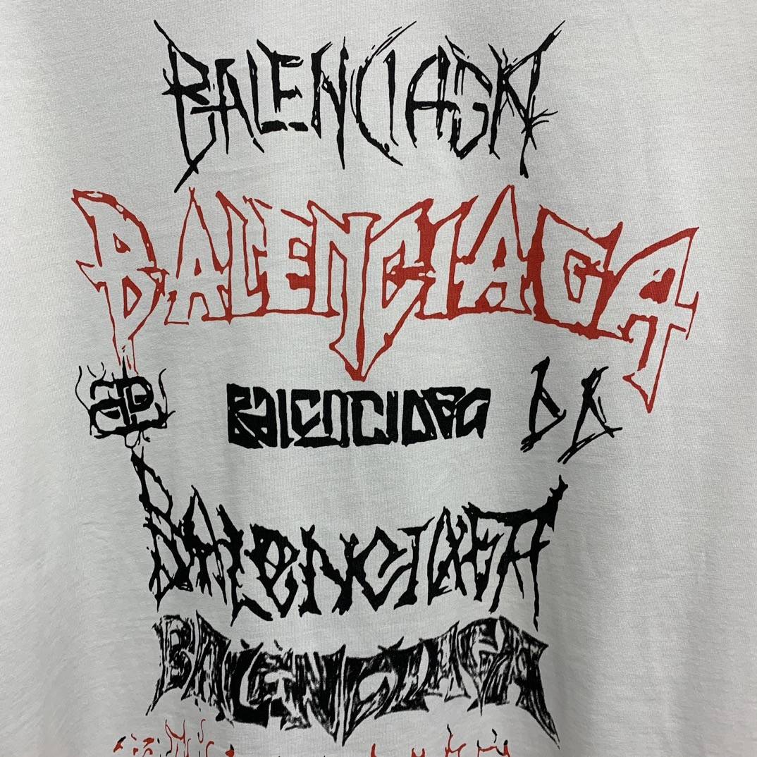 Ba1en*iaga doodle year of the Dragon Alphabet T-shirt