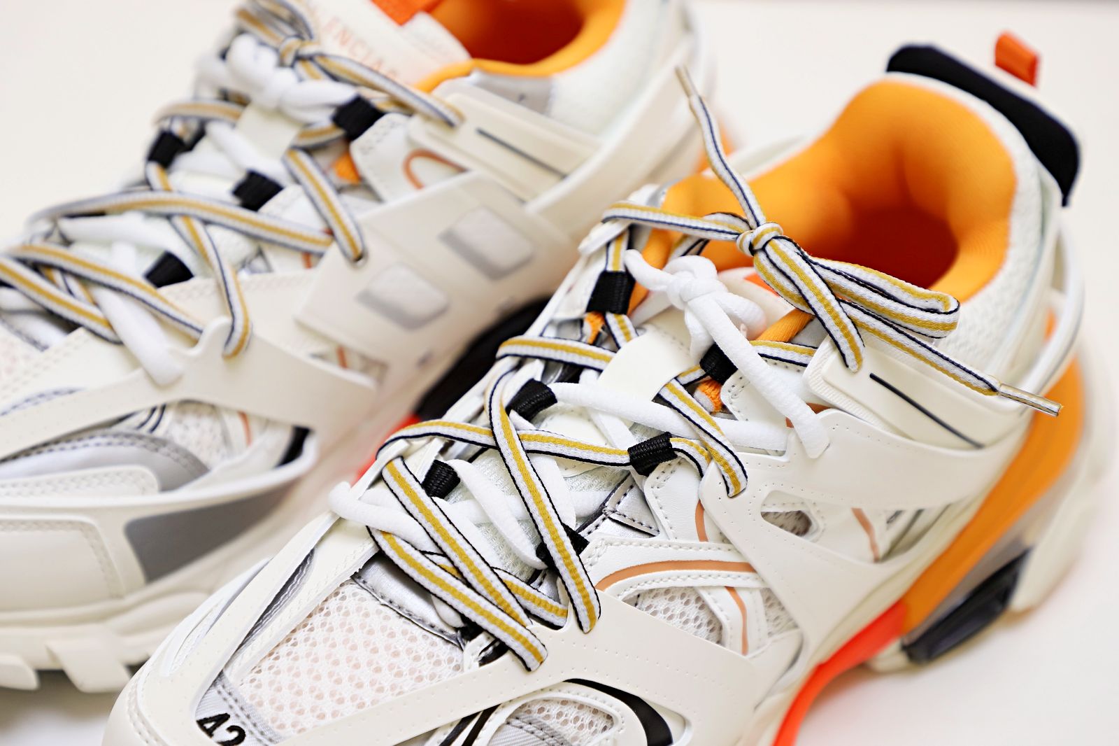 Ba1en*iaga TRACK TRAINER