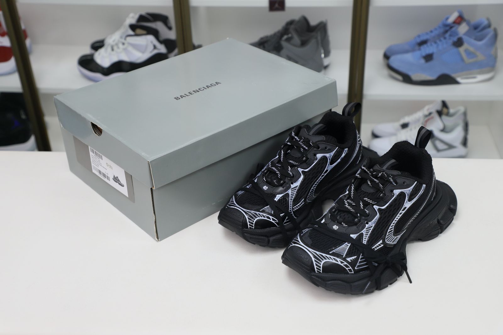 Ba1en*iaga PHANTOM SNEAKER
