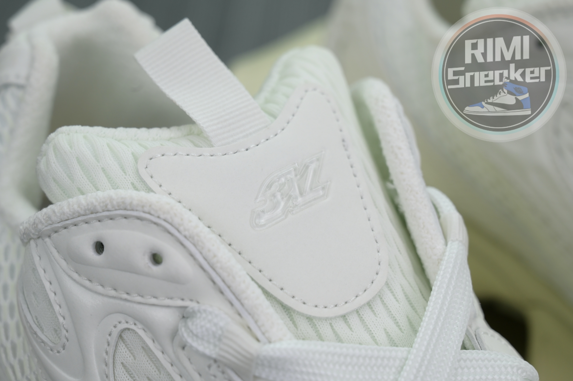 Ba1en*iaga PHANTOM SNEAKER