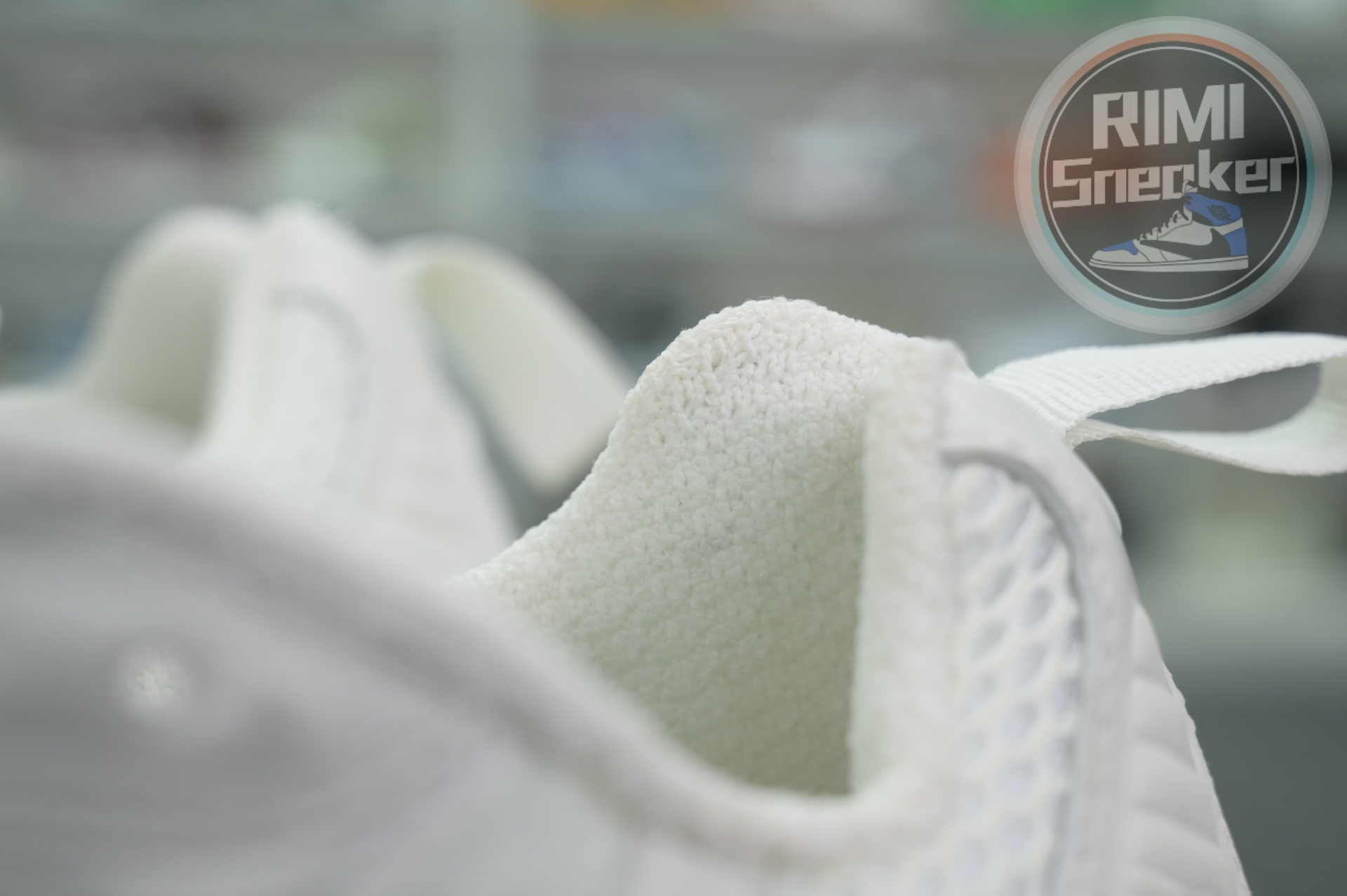 Ba1en*iaga PHANTOM SNEAKER
