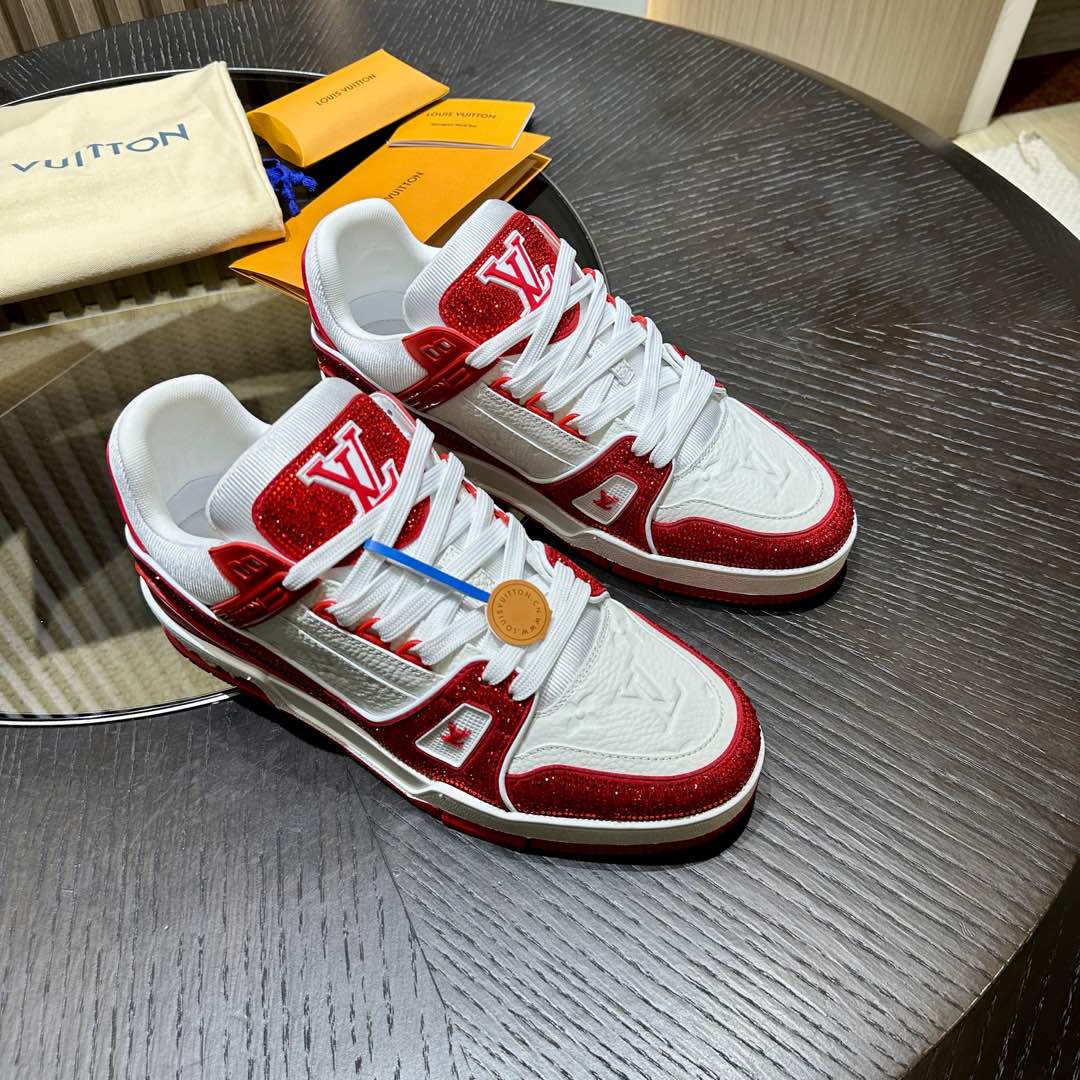 L*V TRAINER Sneakers 1AD6D6