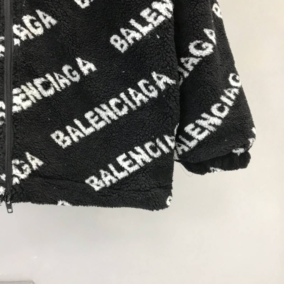 Ba1en*iaga lambskin jacket