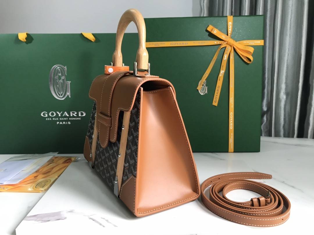 G09ard Saigon PM small bag, top quality!   Size: 28 * 20 * 12cm