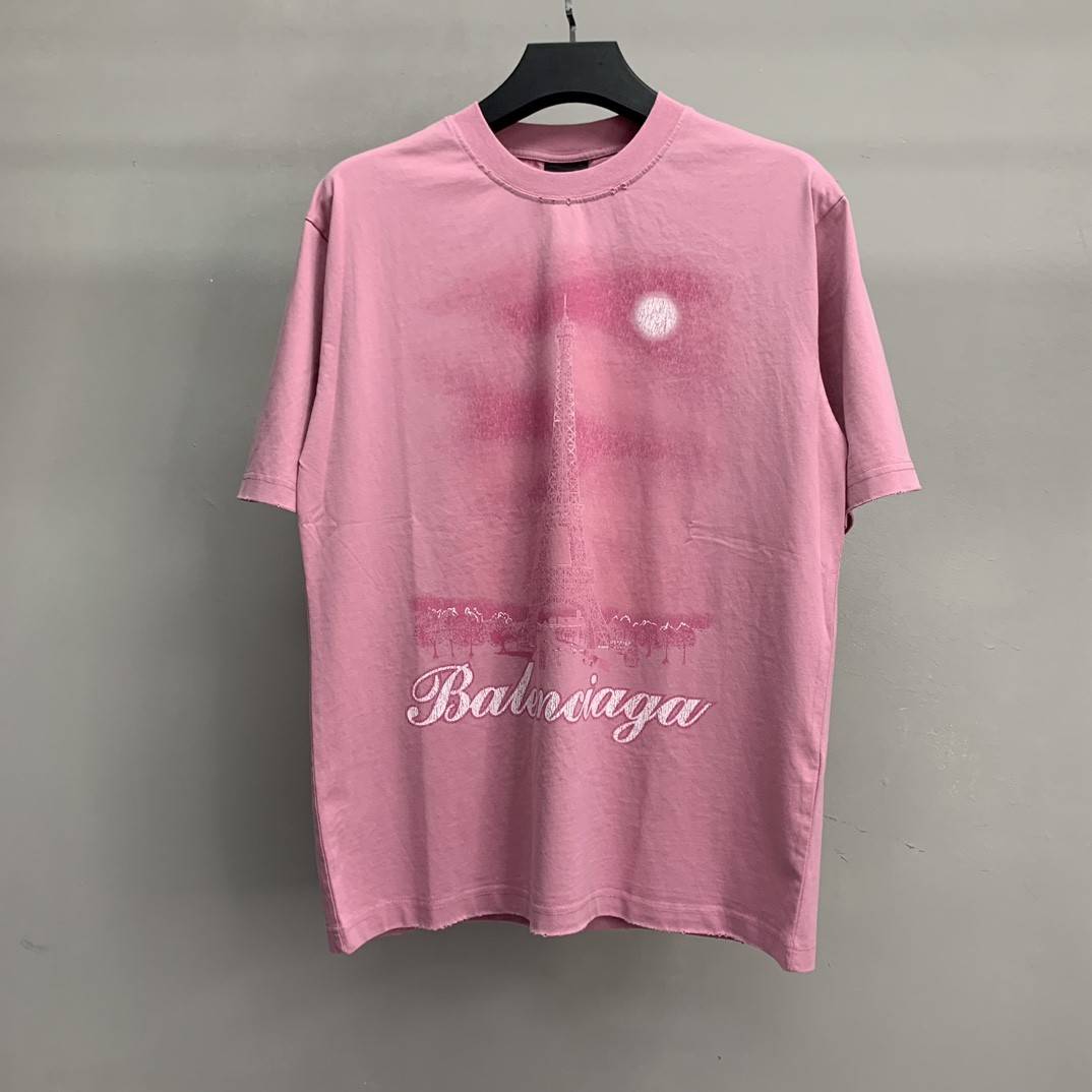 Ba1en*iaga Night View Tower T-shirt