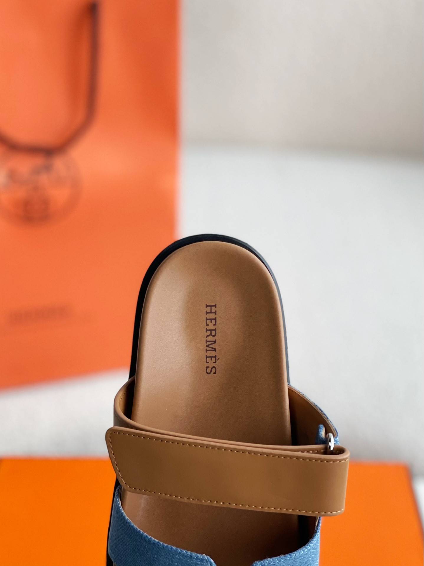 H**me5 zmir sandal