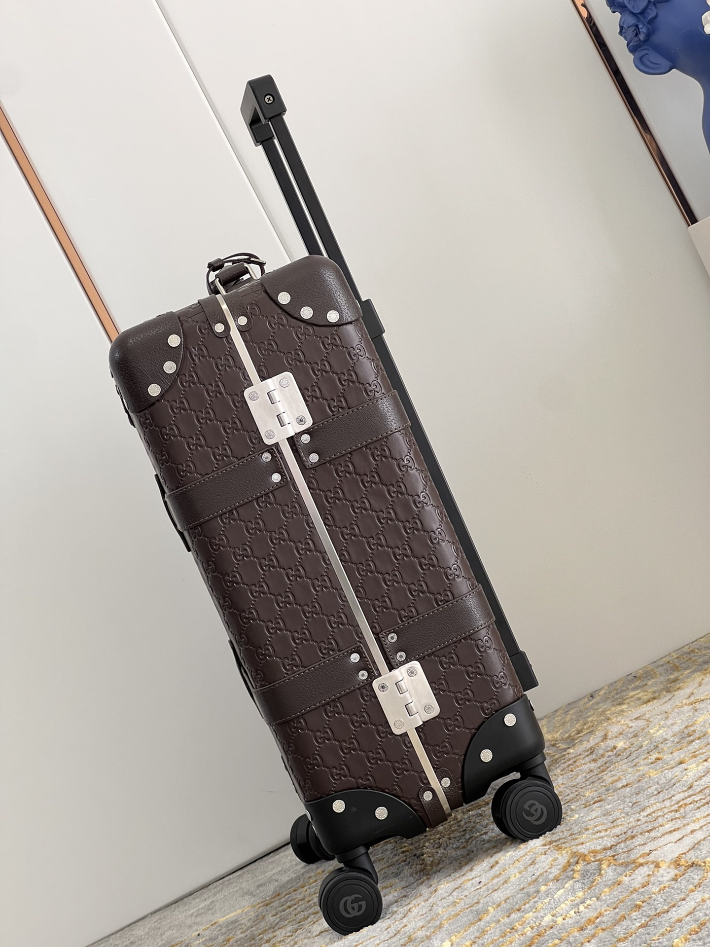 Gvc*1 suitcase/trolley case F906 retro size 20 inches