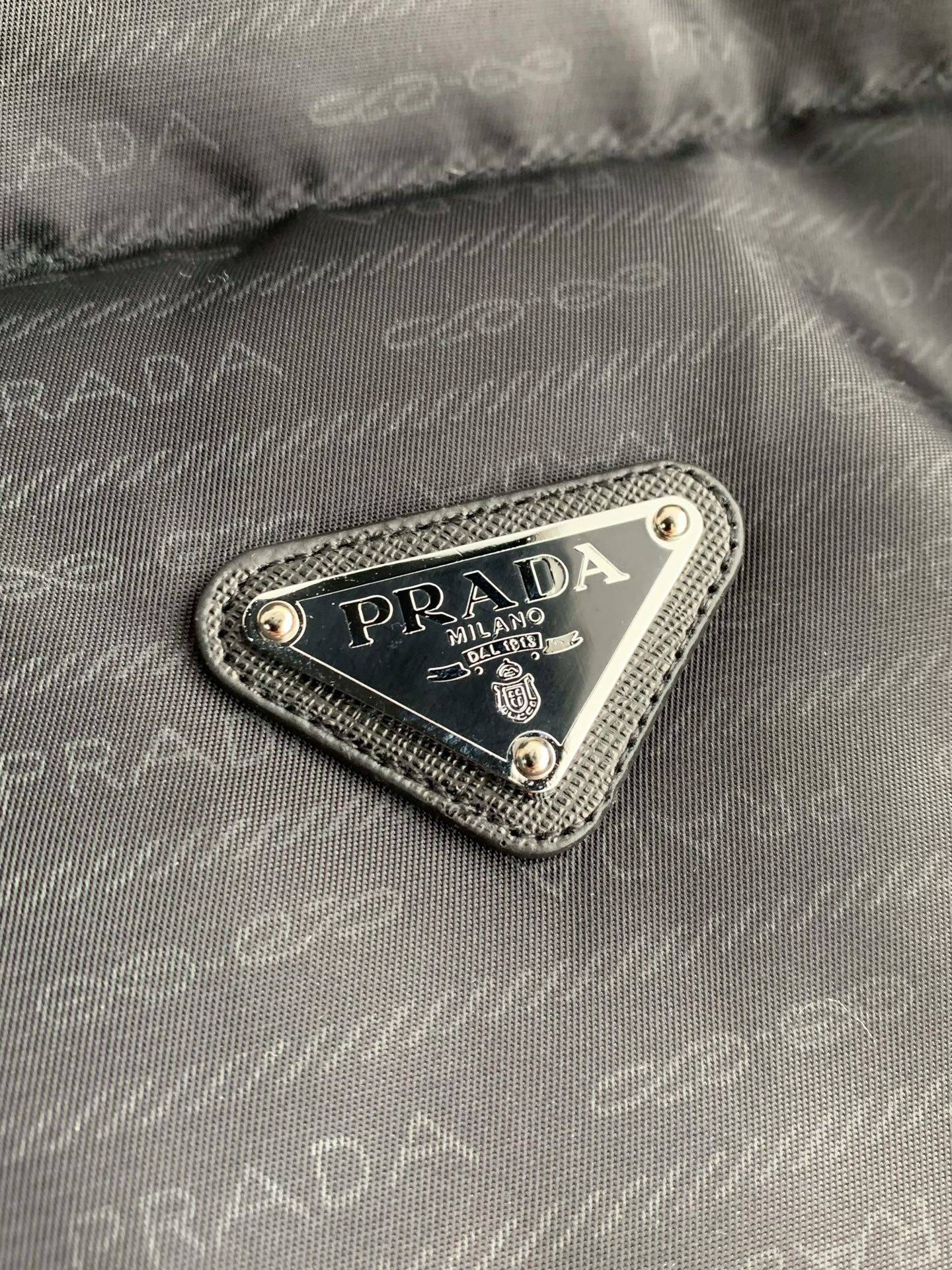 Pra*a SS23 men