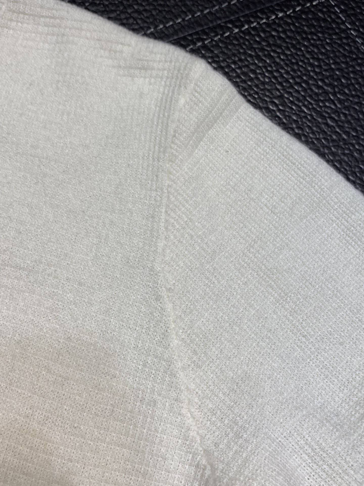 Pra*a Knitted sweaters