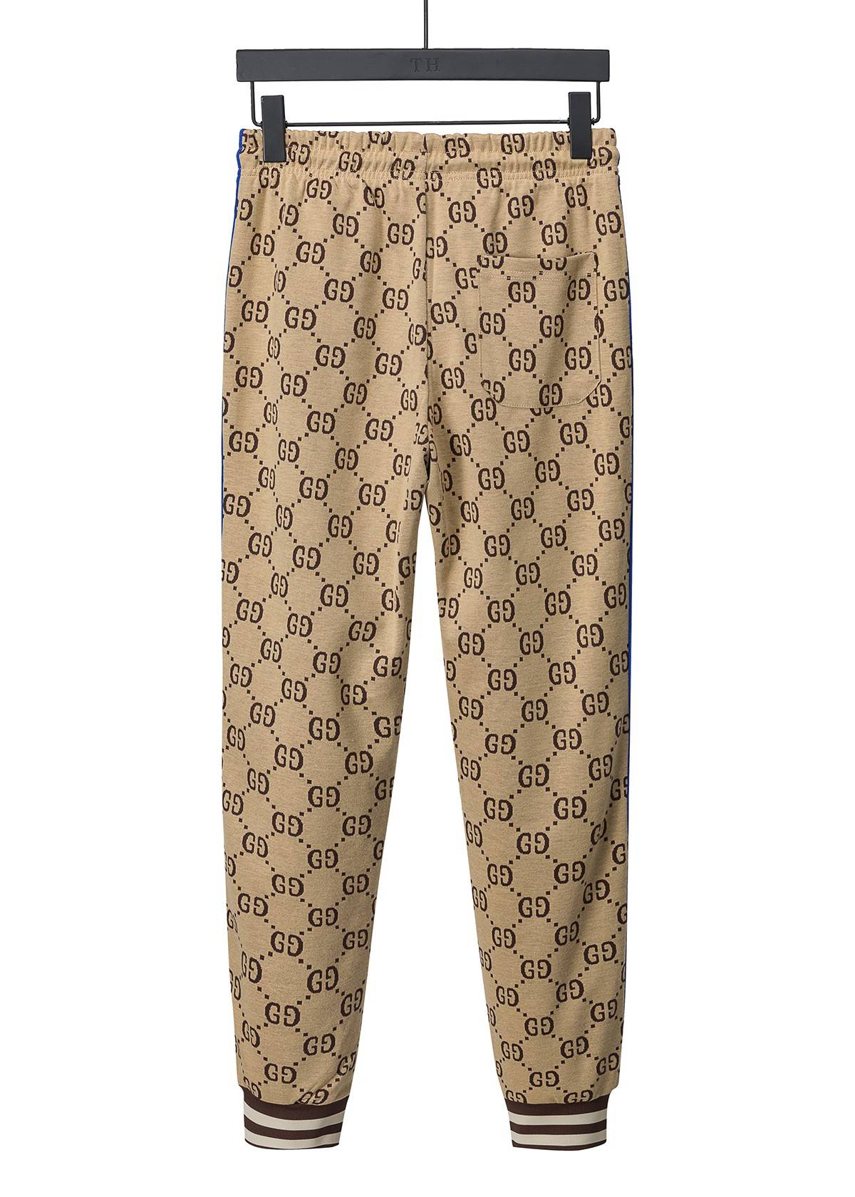 Gvc*1 casual suit