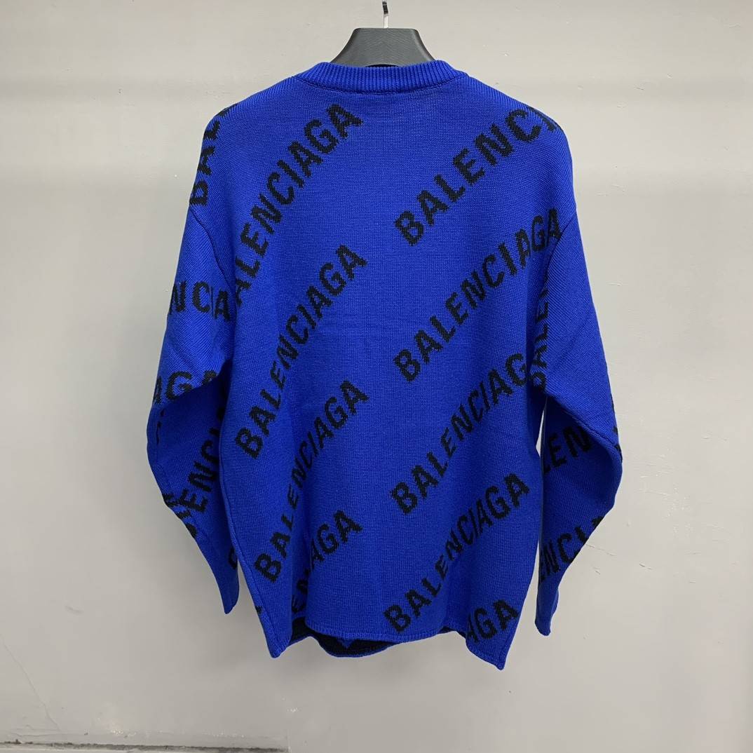 Ba1en*iaga letter sweater