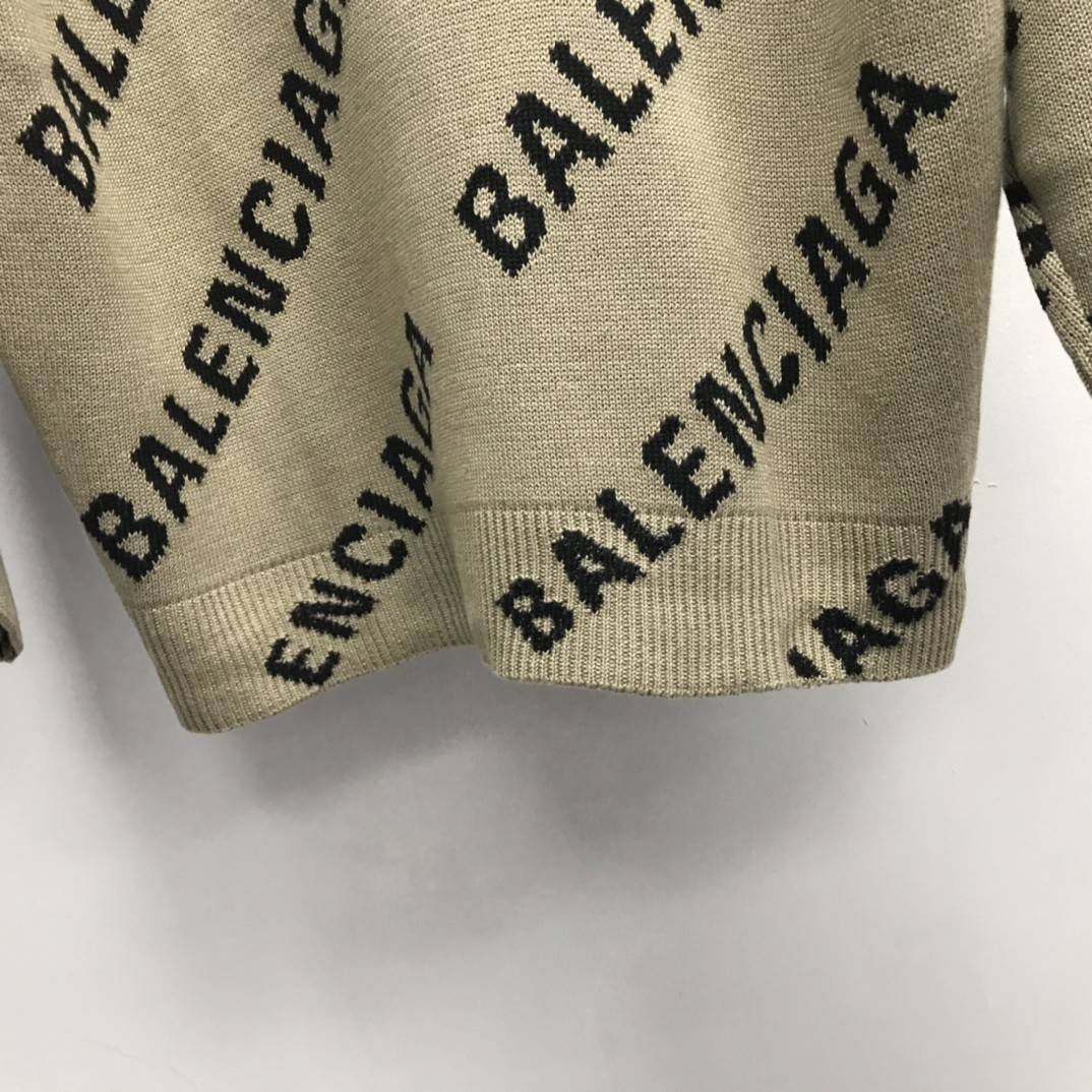 Ba1en*iaga letter sweater
