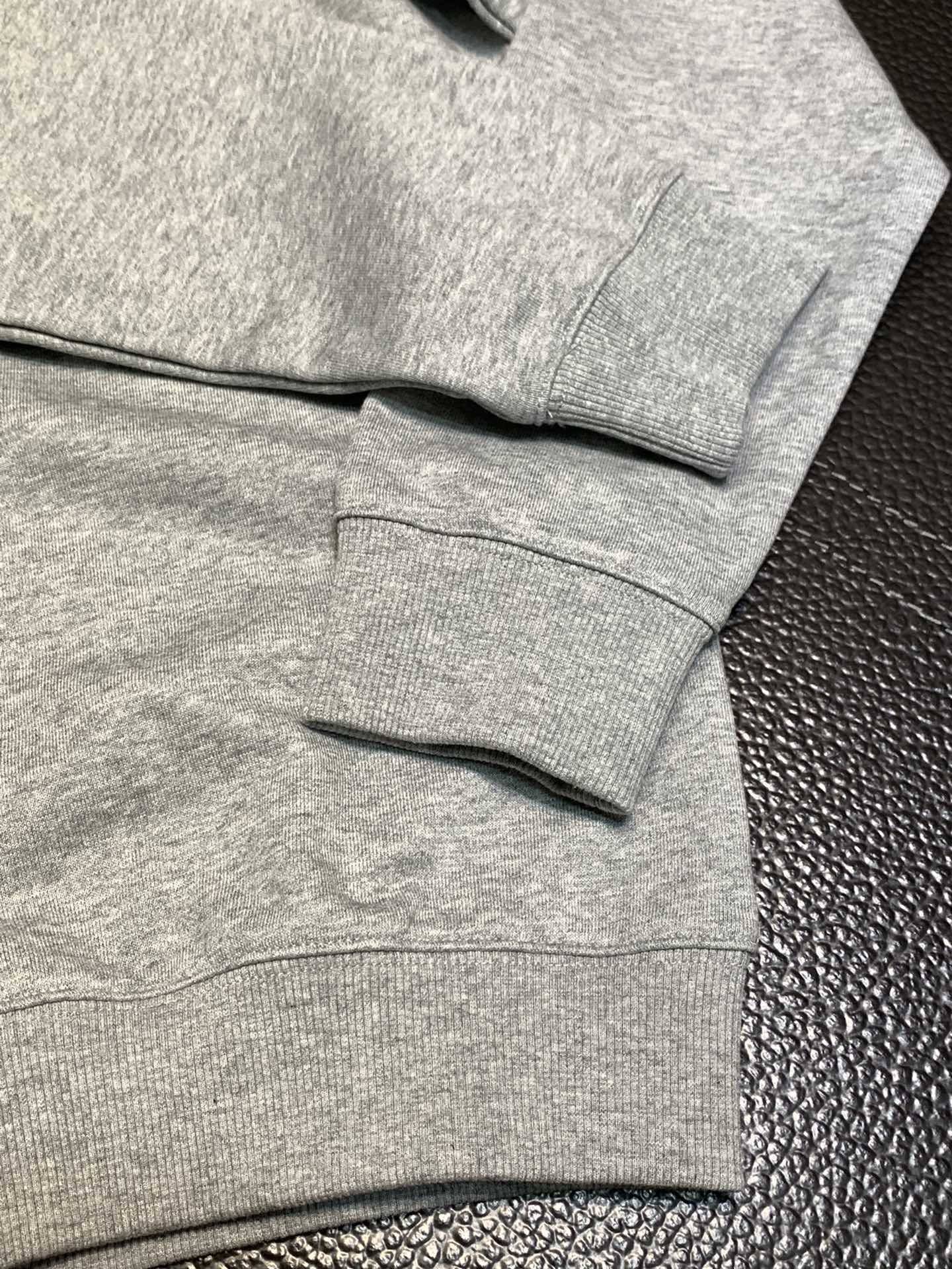 Pra*a casual sweatshirt