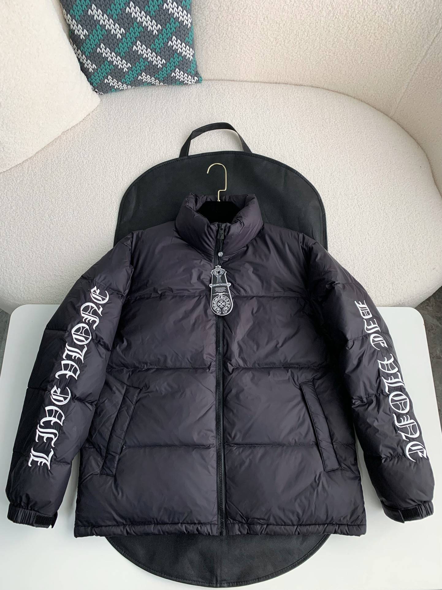 Ch*0me He**ts SS23 Men's Down Jackets