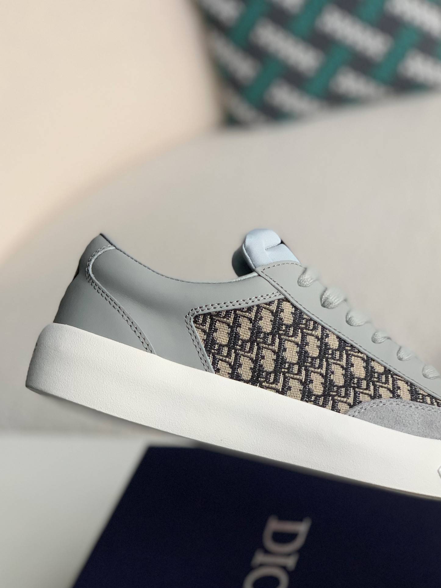 D*OR B23 low Sneaker