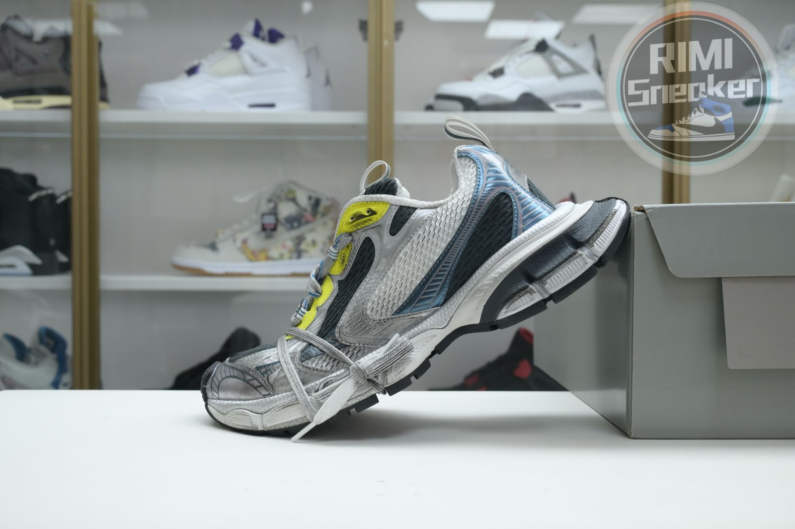 Ba1en*iaga PHANTOM SNEAKER