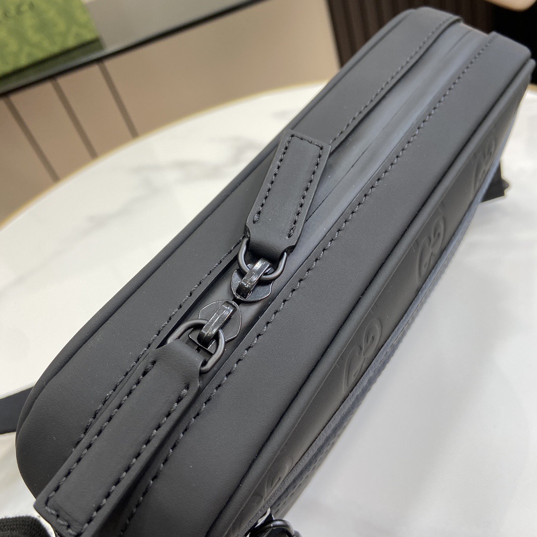 Gvc*1 Crossbody Bags A range of men