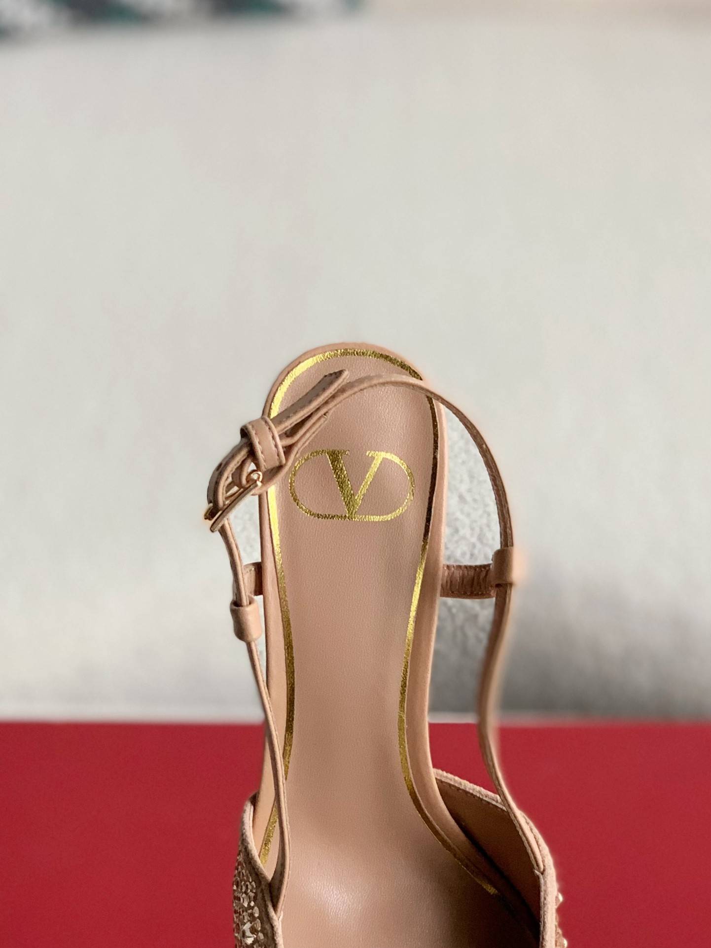 Va1e*ntin0 Summer 2023 new high-heeled sandals