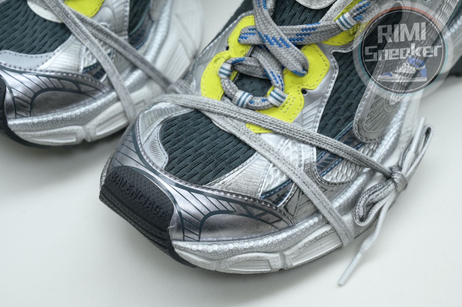 Ba1en*iaga PHANTOM SNEAKER