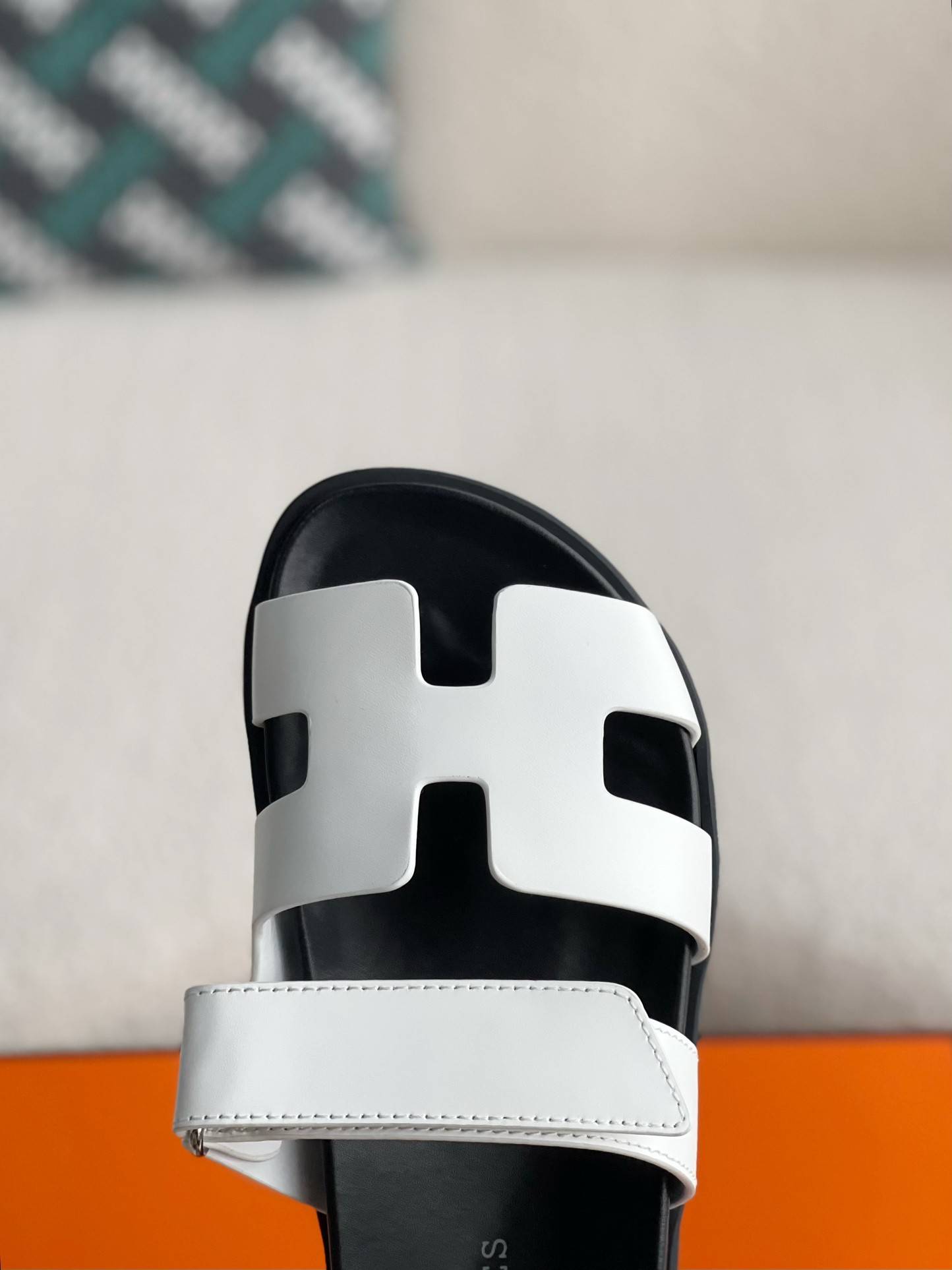 H**me5 zmir sandal