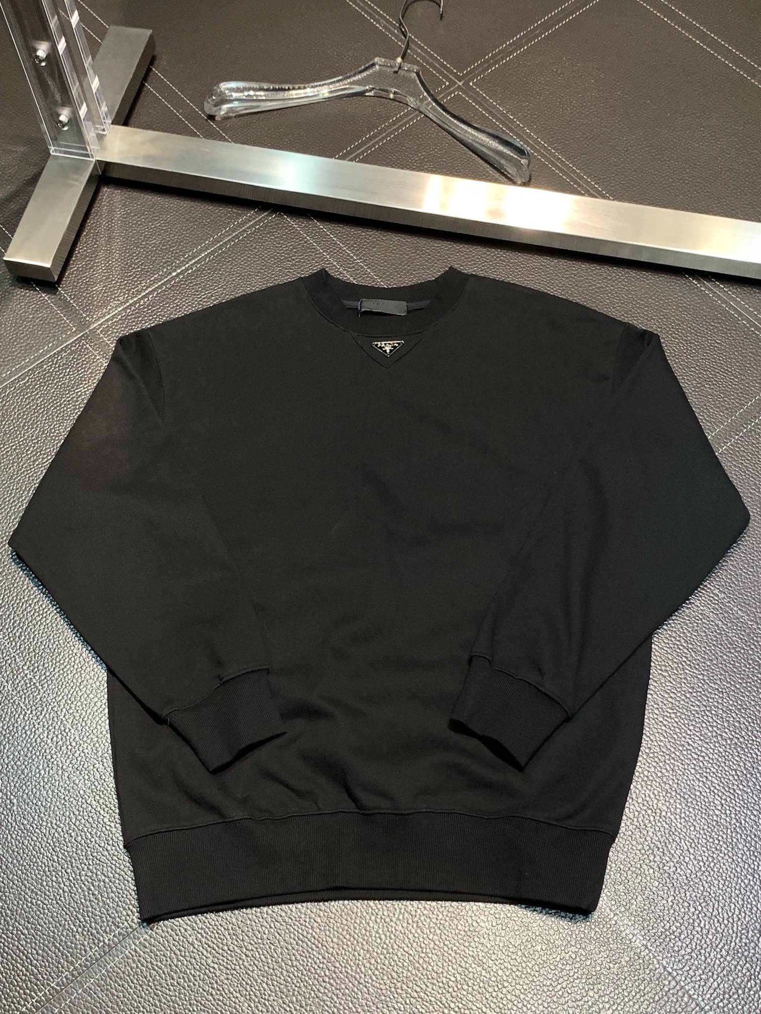 Pra*a casual sweatshirt
