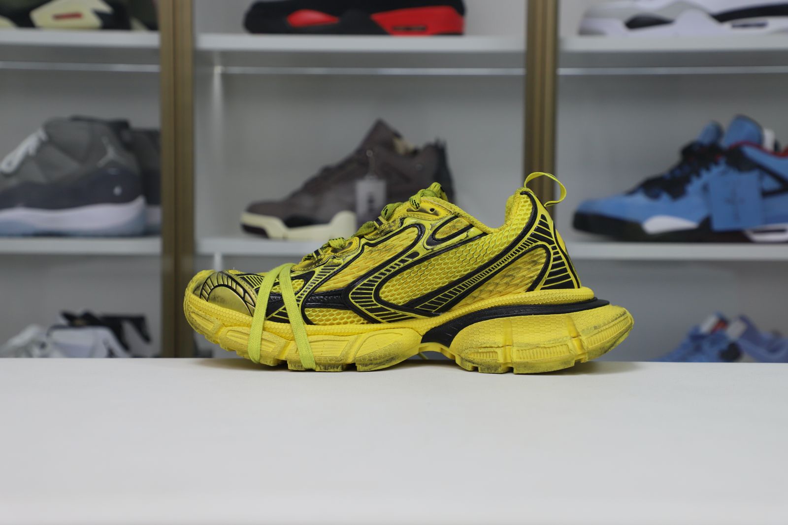 Ba1en*iaga PHANTOM SNEAKER