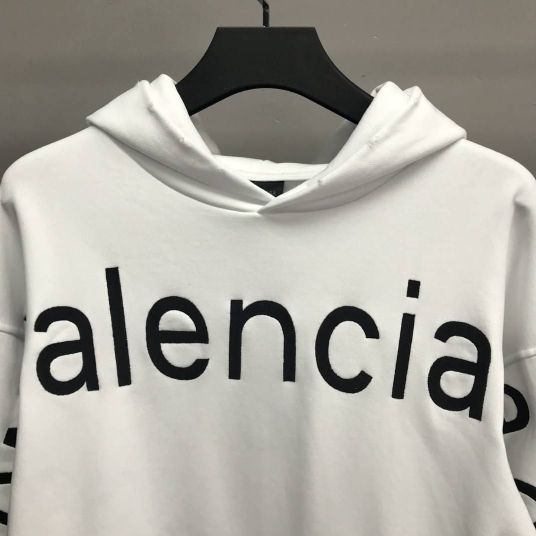Ba1en*iaga lettered hooded sweatshirt