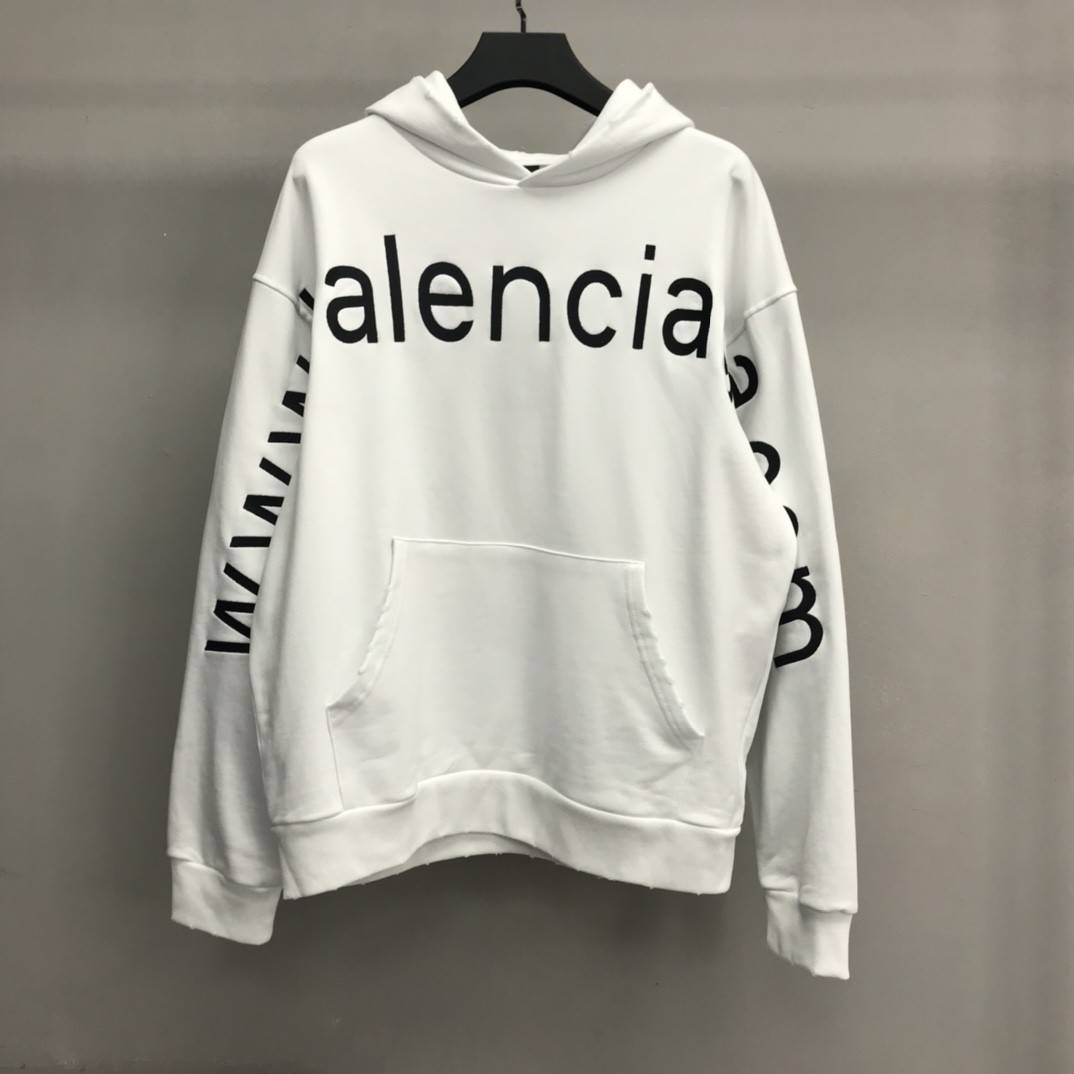 Ba1en*iaga lettered hooded sweatshirt