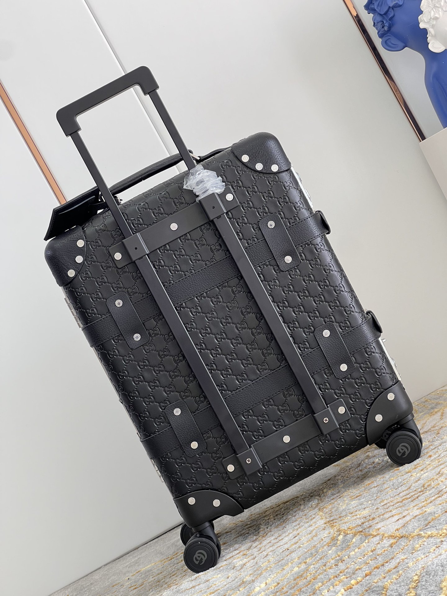 Gvc*1 suitcase/trolley case F905 retro size 20 inches