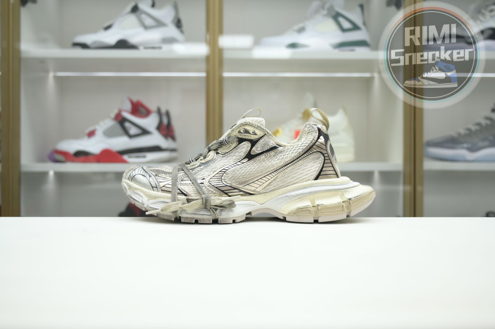 Ba1en*iaga PHANTOM SNEAKER