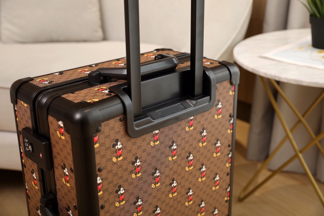 Gvc*1 Luggage/Trolley Case Classic Flower Aluminum Frame Size: 20 inches