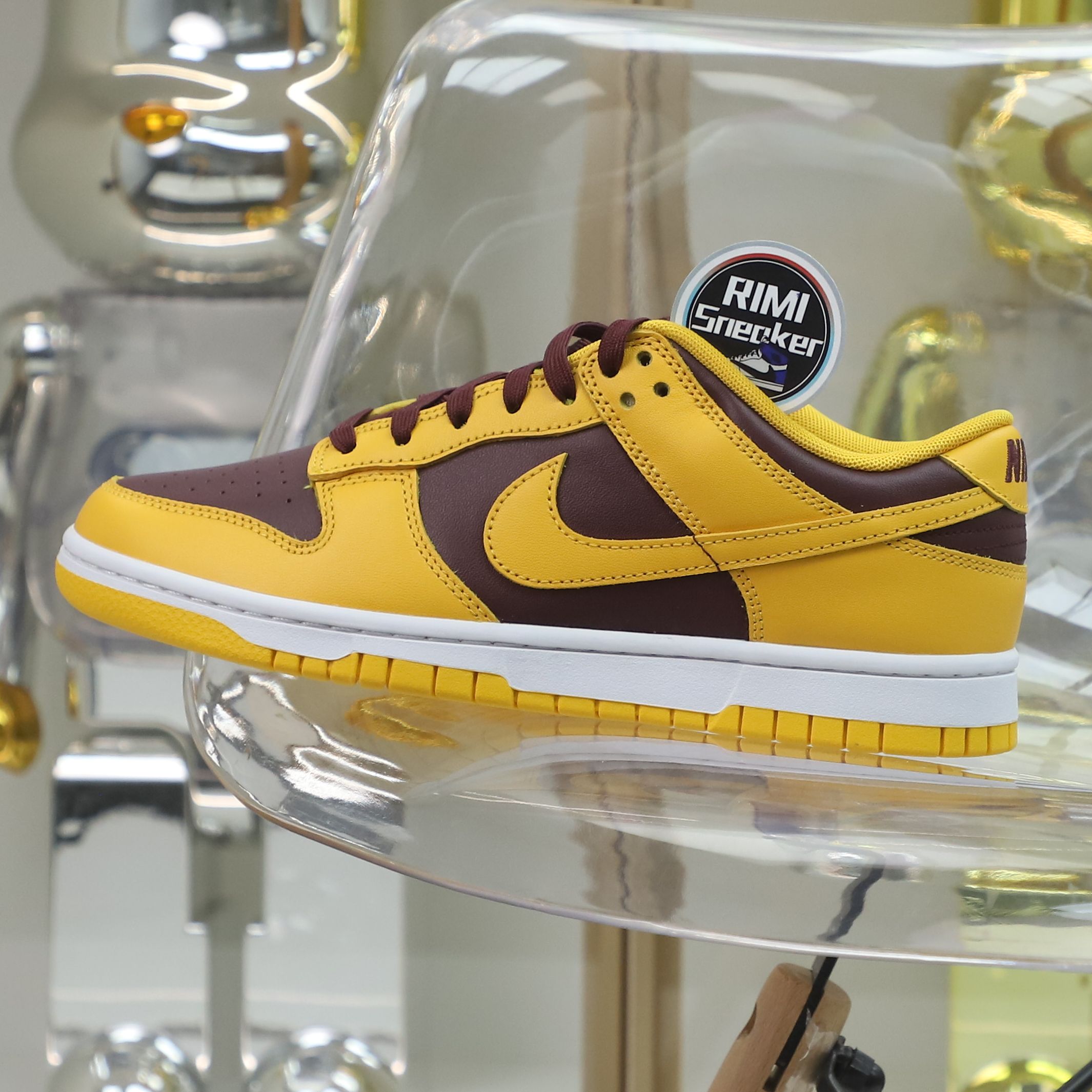 Nike Dunk Low retro