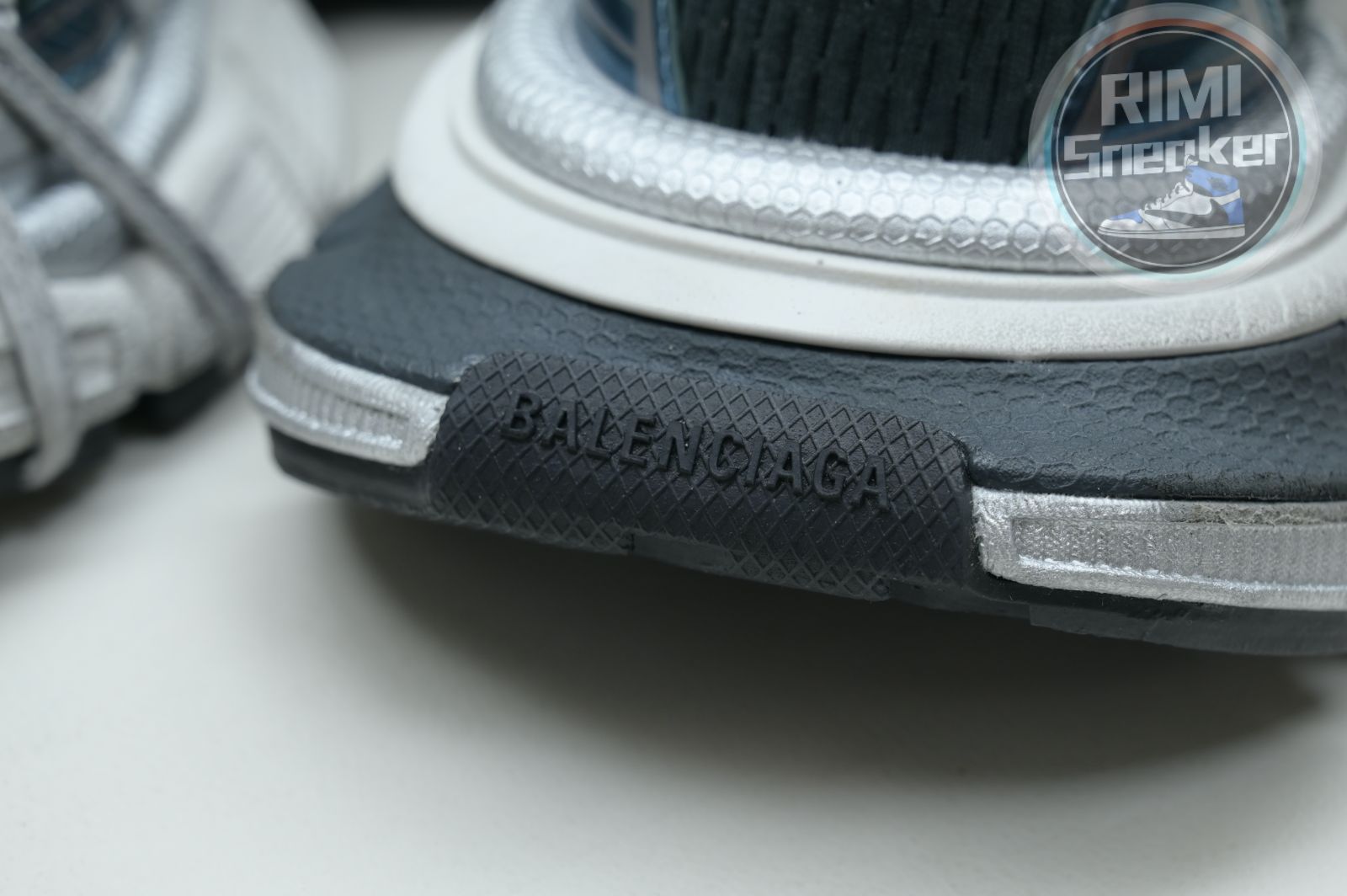Ba1en*iaga PHANTOM SNEAKER