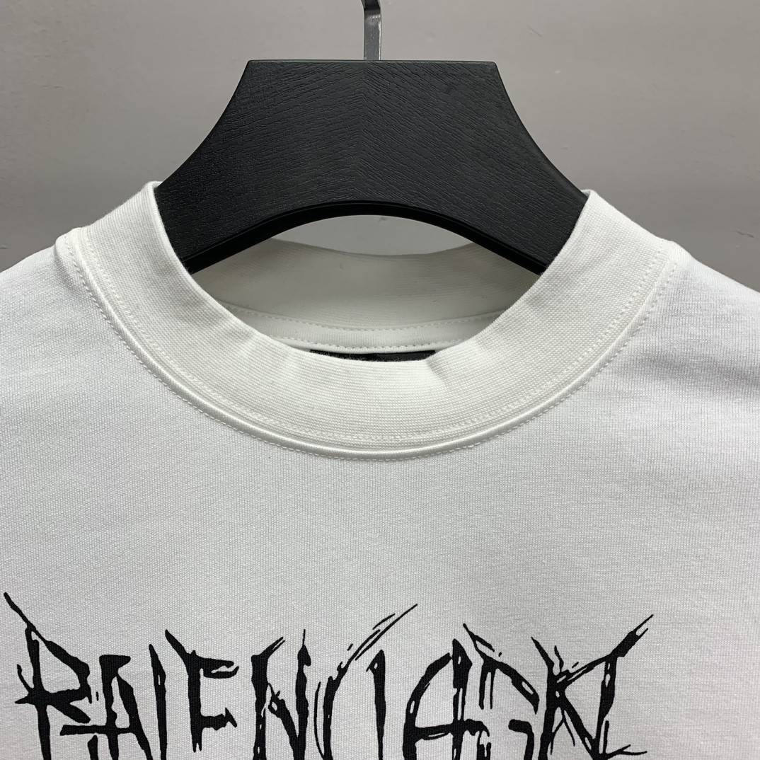 Ba1en*iaga doodle year of the Dragon Alphabet T-shirt