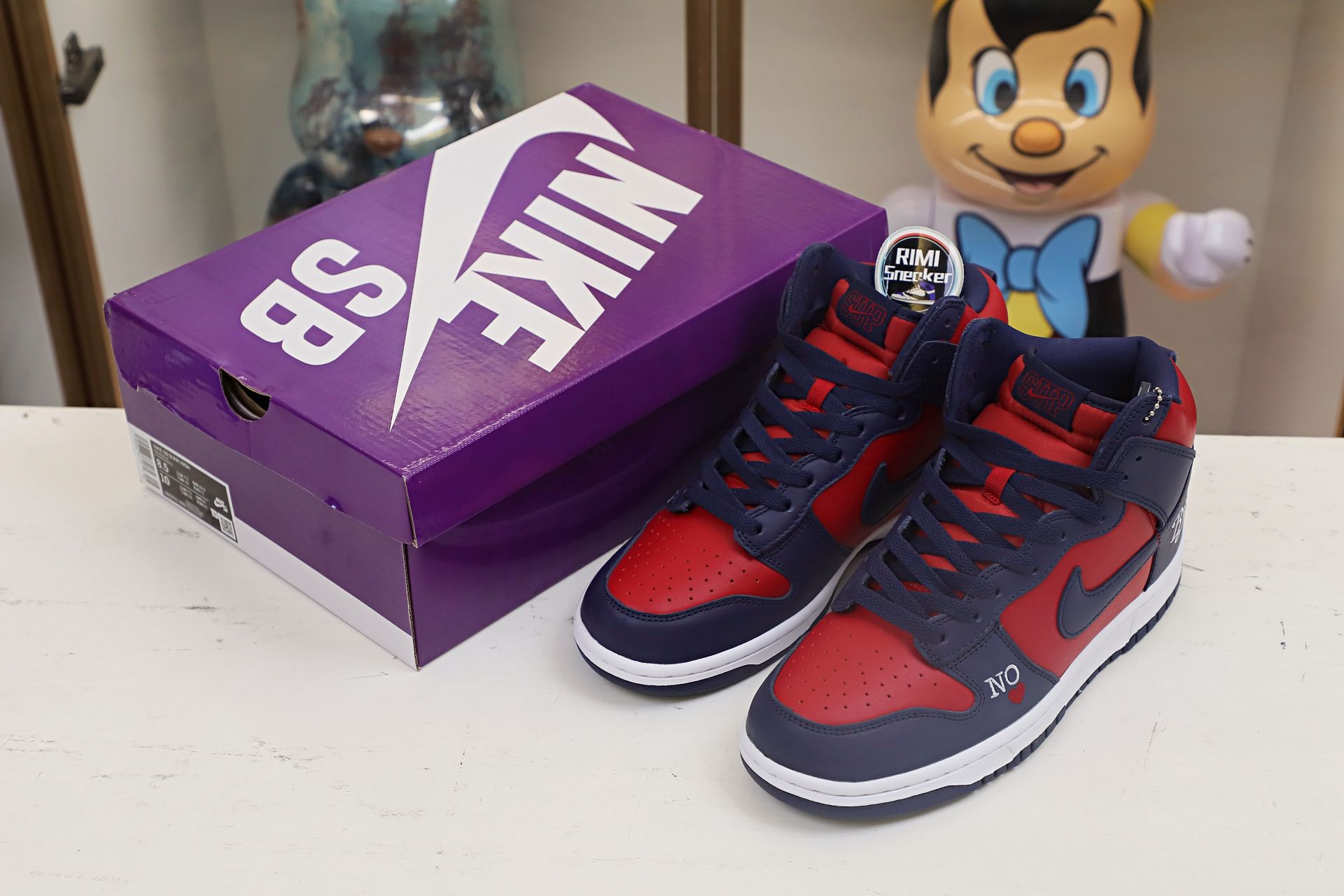 NIKE SB DUNK HIGH Svp*me BY ANY MEANS RED