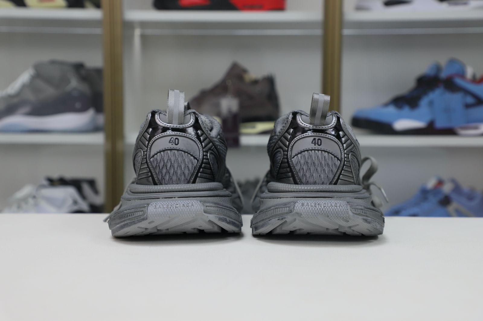 Ba1en*iaga PHANTOM SNEAKER