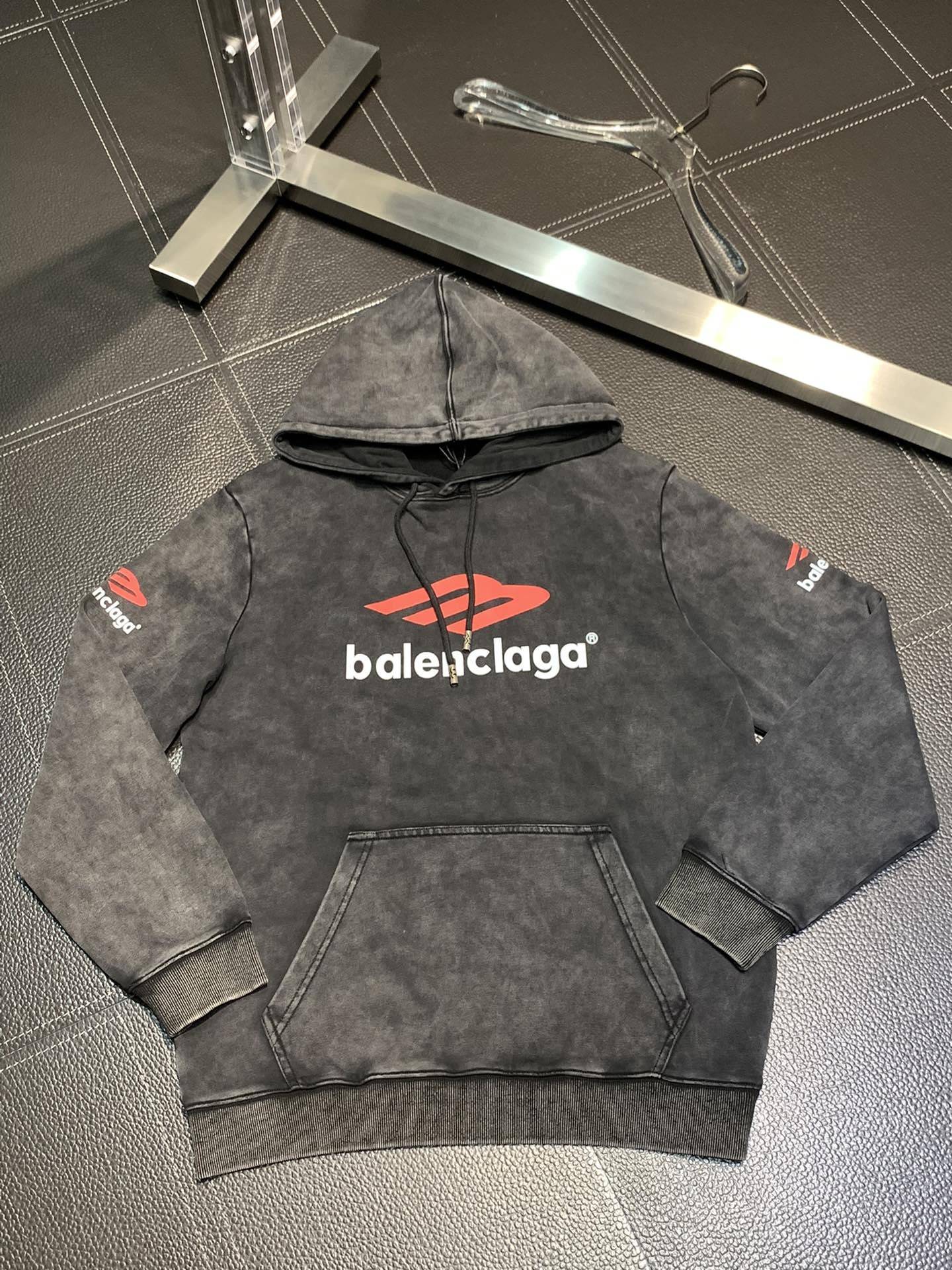 Ba1en*iaga  Men's casual hooded sweatshirt