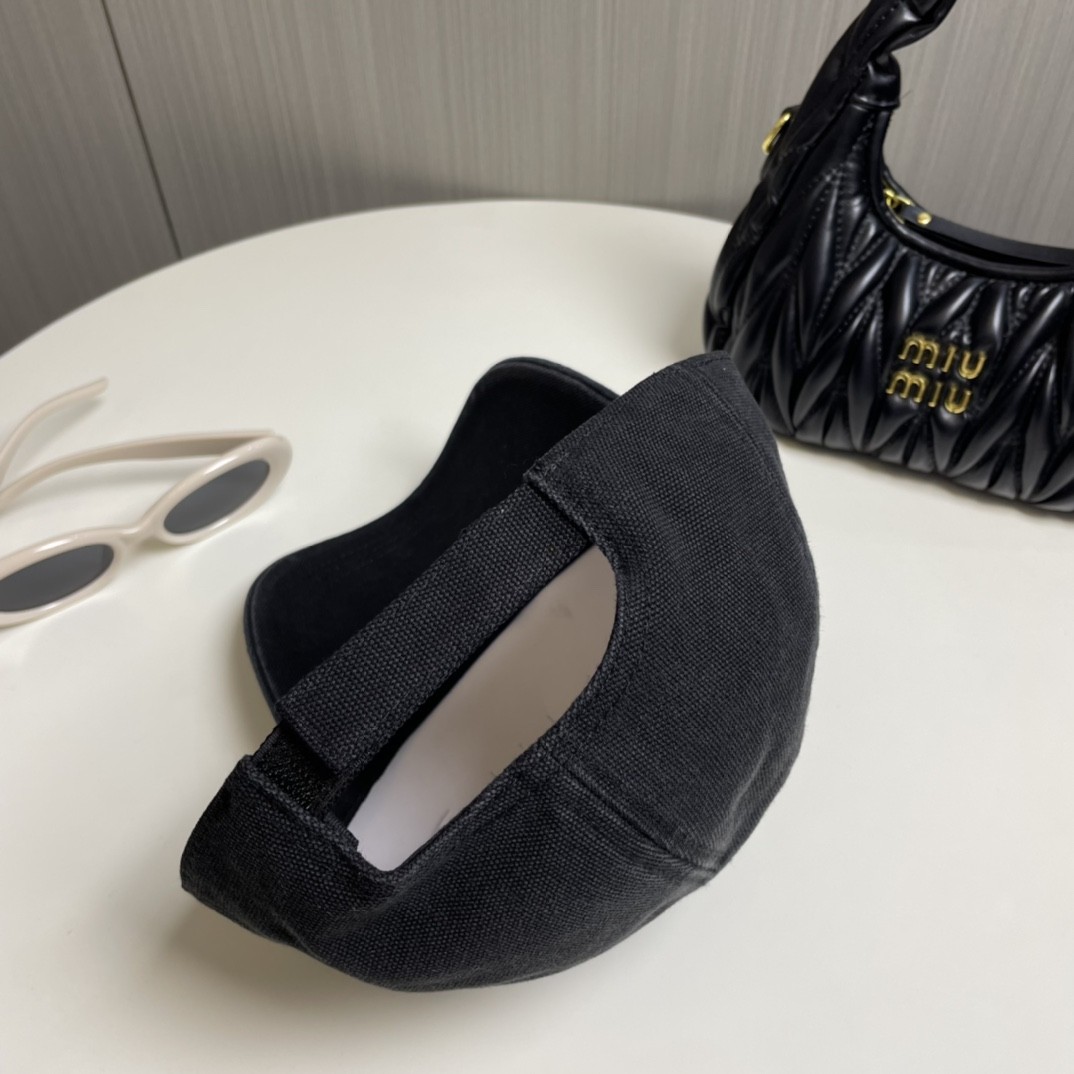 [#4807] Pra*a baseball cap peaked ca p hat