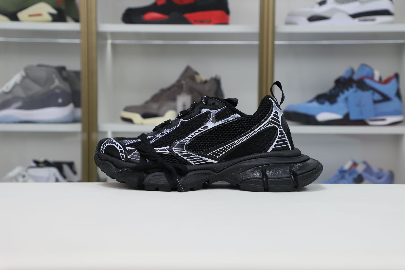 Ba1en*iaga PHANTOM SNEAKER