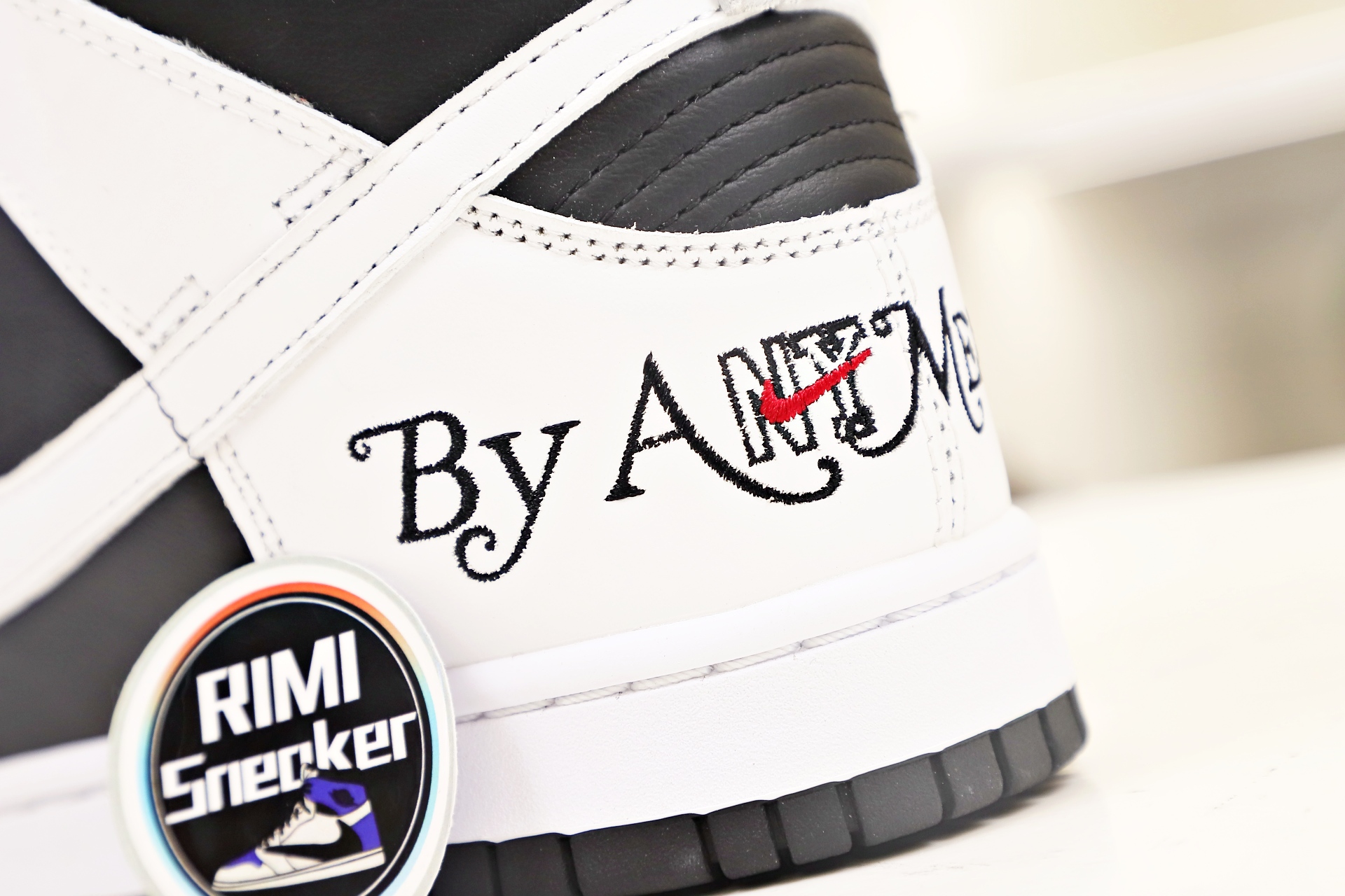NIKE SB DUNK HIGH Svp*me BY ANY MEANS
