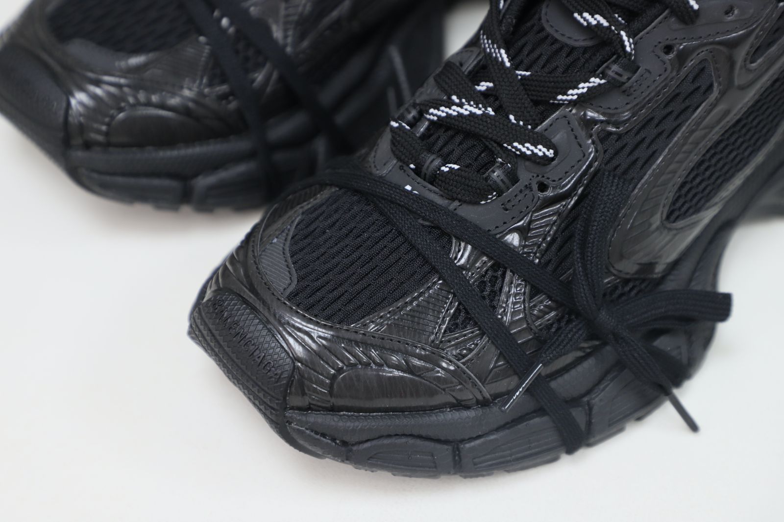 Ba1en*iaga PHANTOM SNEAKER