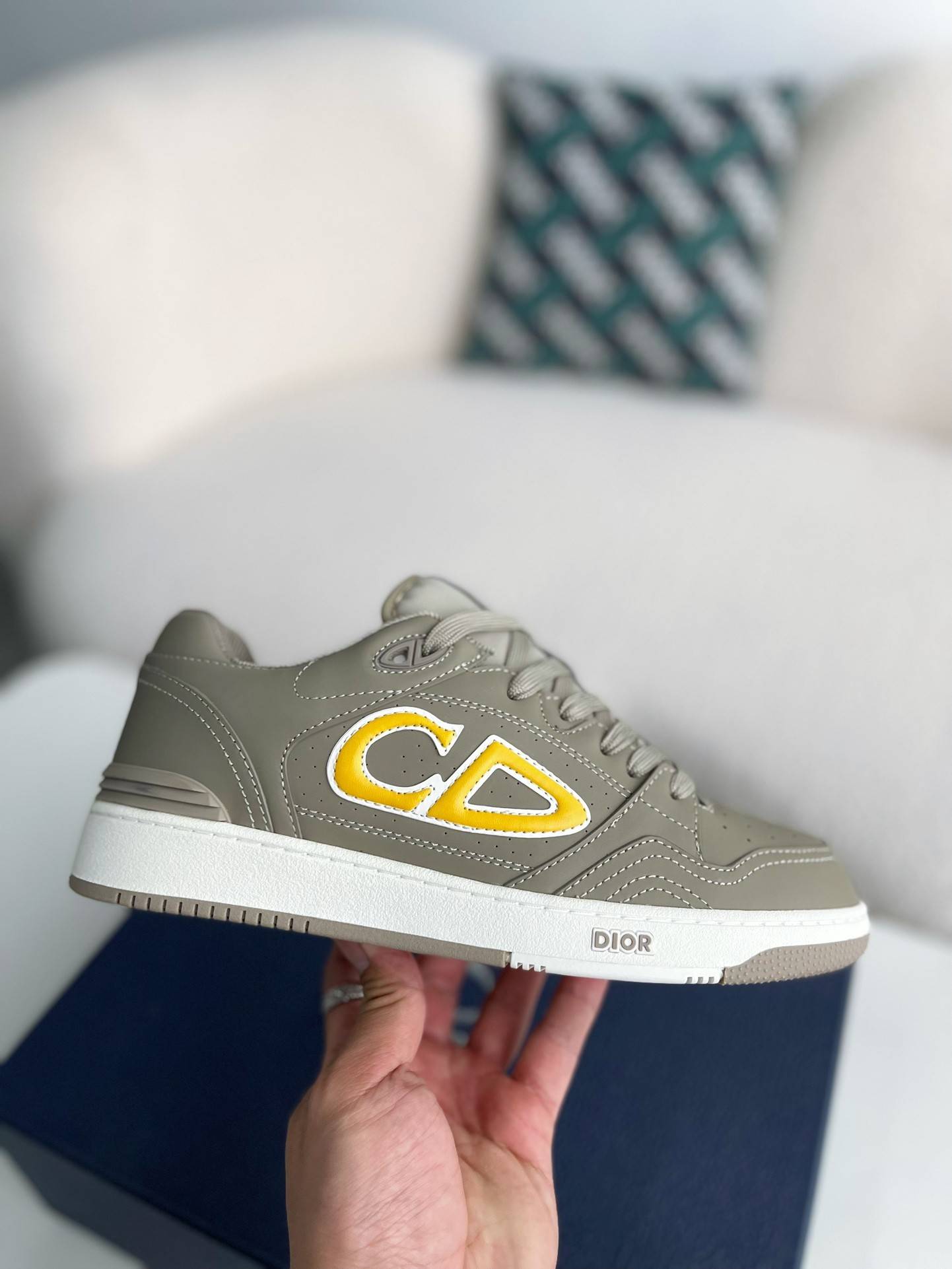 D*OR B57 Sneakers