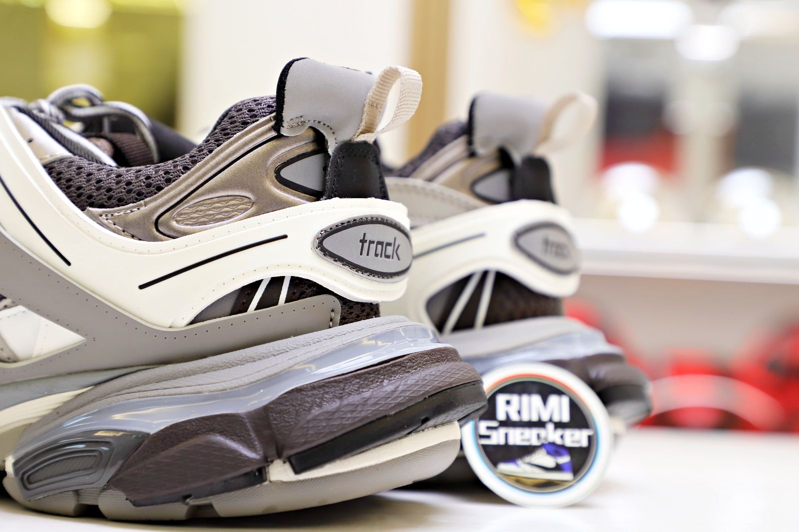 Ba1en*iaga TRACK TRAINER
