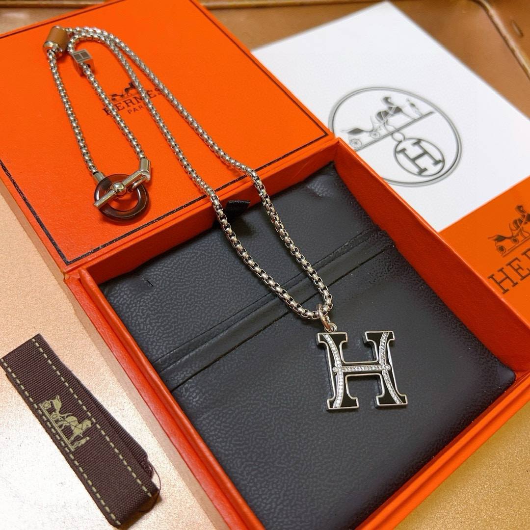 H**me5 Necklace Pig Nose Necklace Series Jewelry Imported Customization Must-Have for Men and Women!
