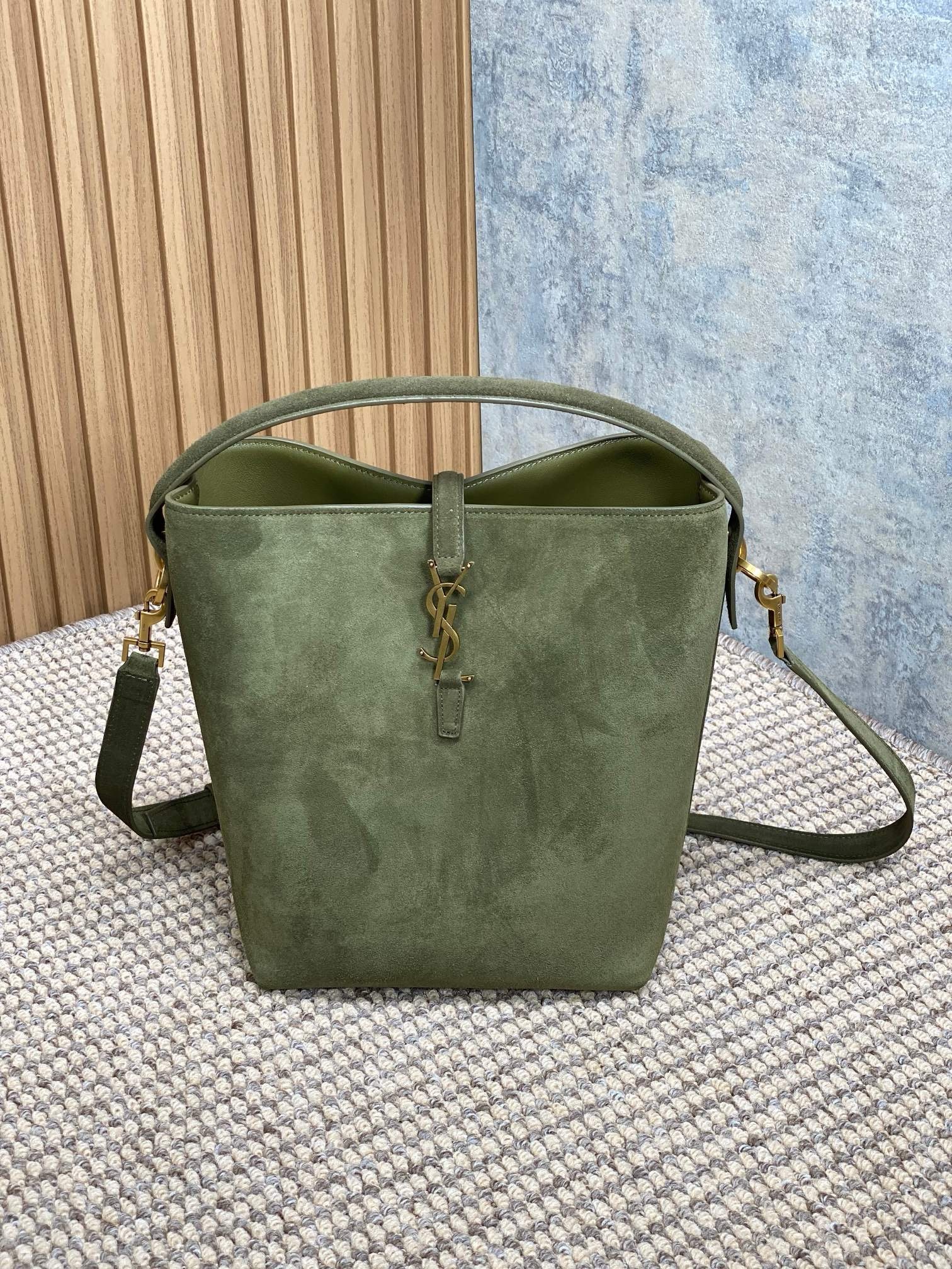 Y51 Sa1nt Lau*nt Rose same style cowhide, suede leather size: 20x25x16cm code 742828