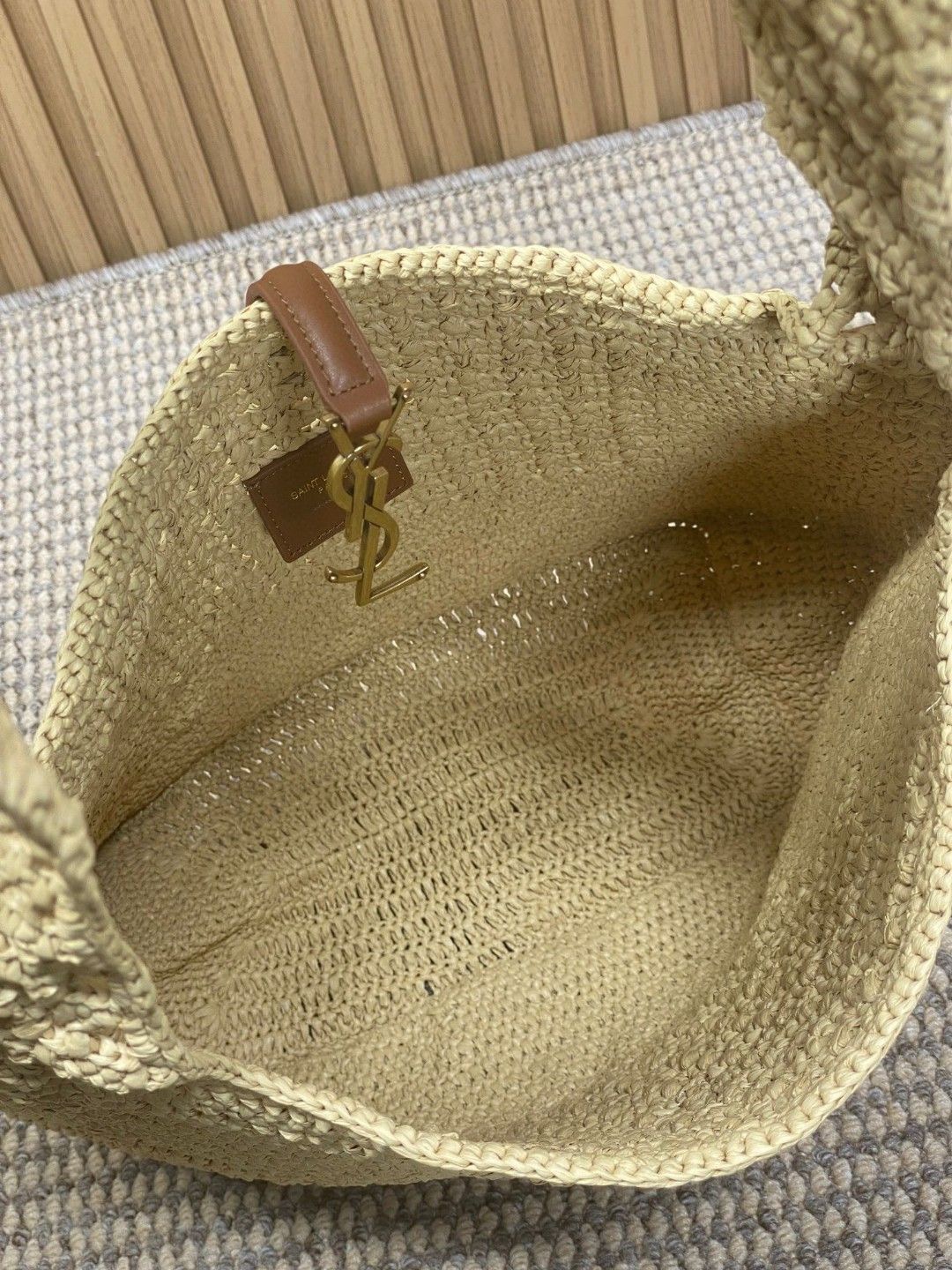 Y51 Apricot Braid/Gold Handmade Braided Bag Raffia Braided Style No.: 690941 Size: 30×37×14cm