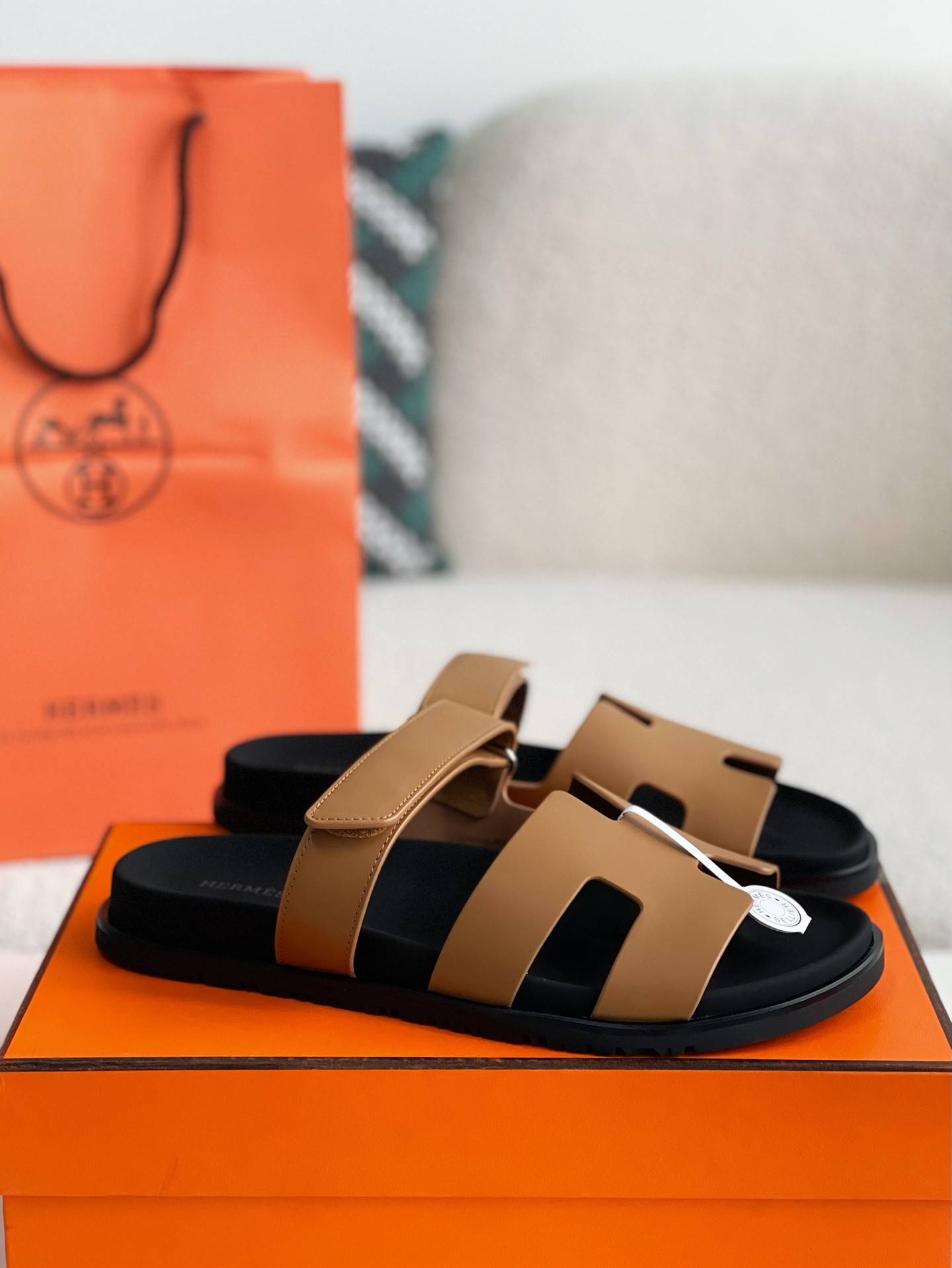 H**me5 zmir sandal