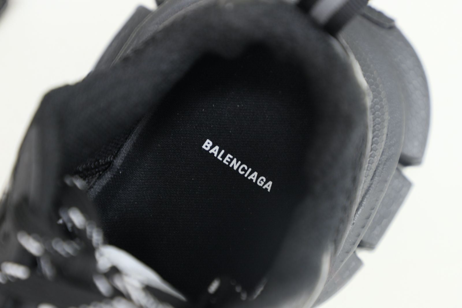 Ba1en*iaga PHANTOM SNEAKER