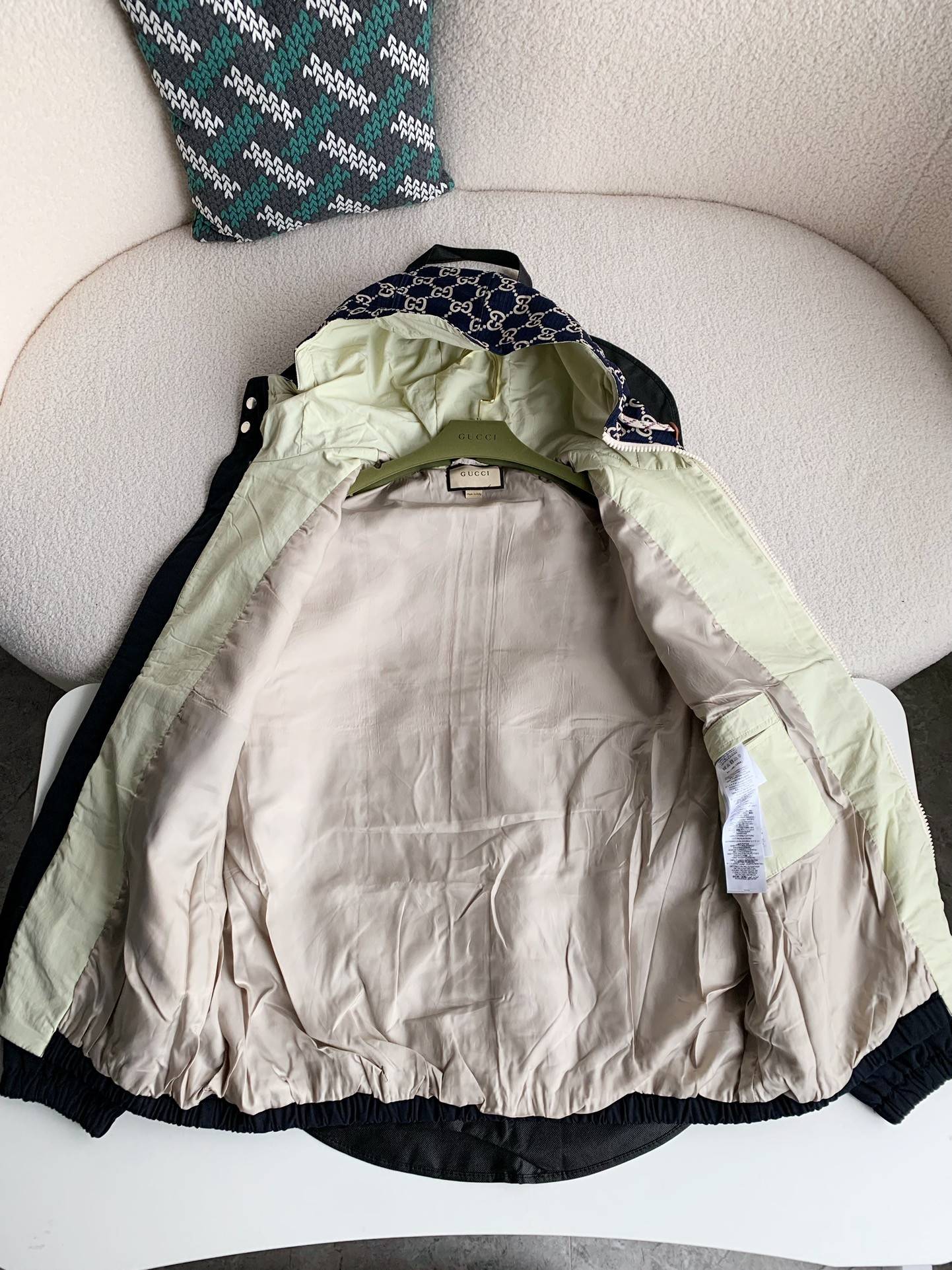 Gvc*1 Jacket