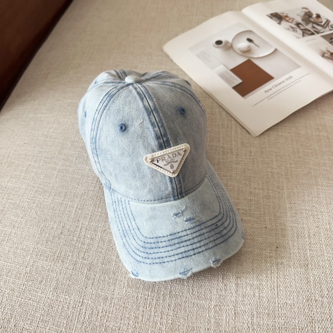 [#4813] Pra*a baseball cap peaked ca p hat